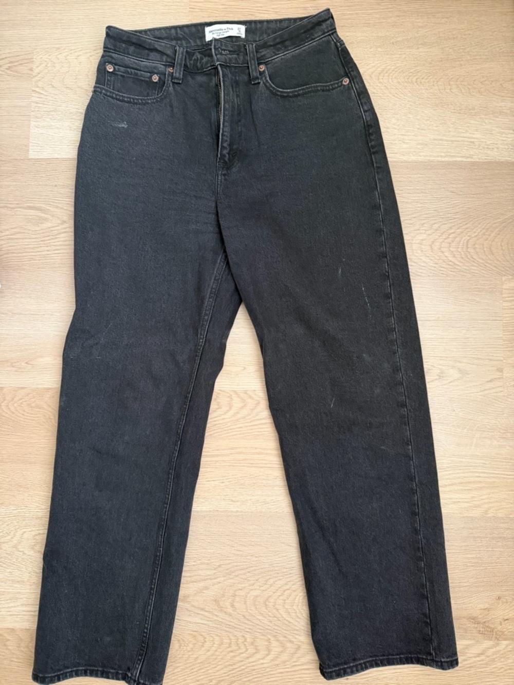 Abercrombie vintage straight high rise jeans
